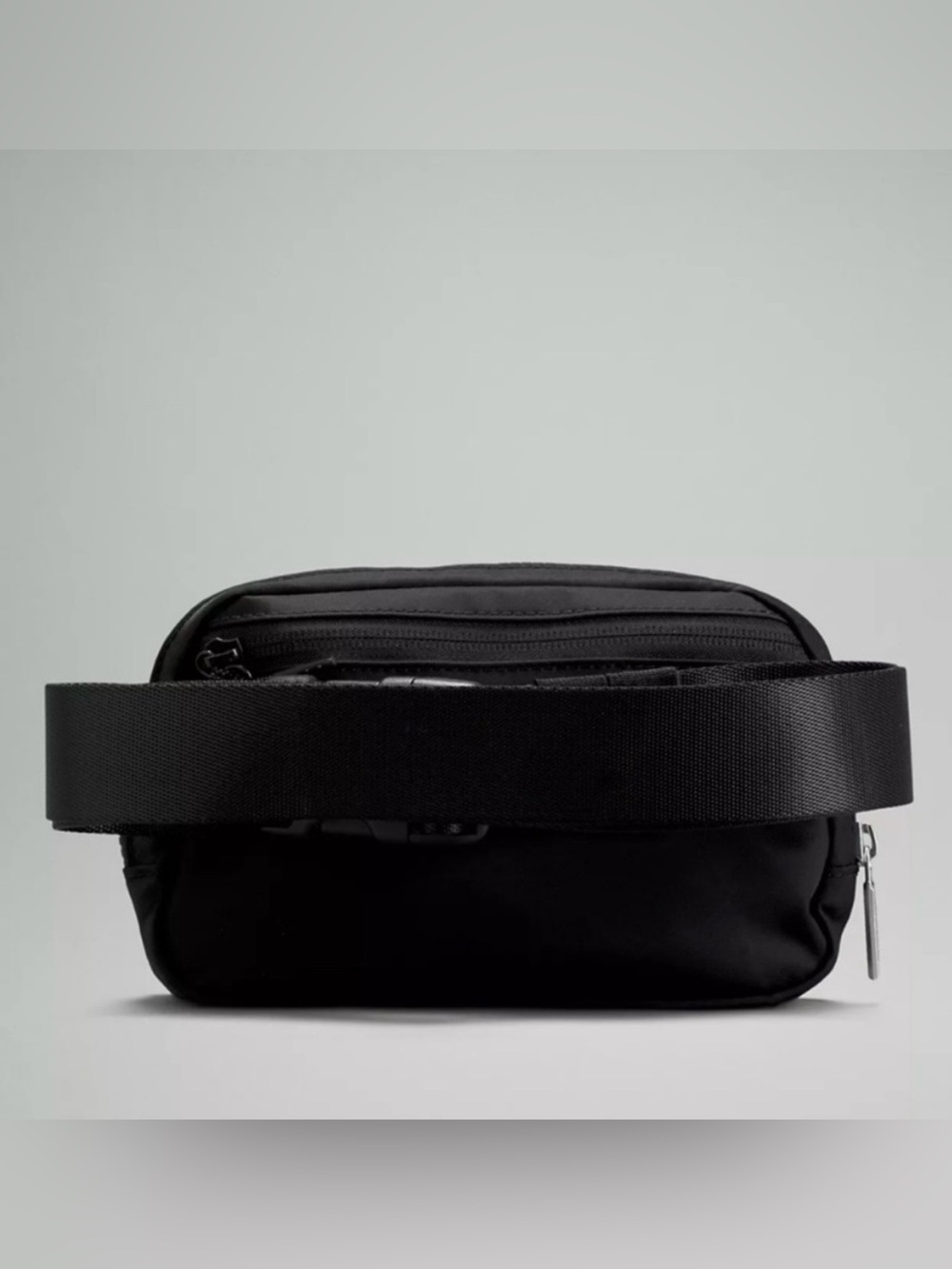 Lululemon Black Everywhere Belt Bag - Picture 6 of 13